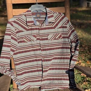 MOONSHINE Medium Pearl Snap
100% Cotton